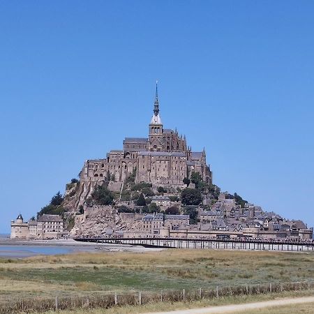 Le Viking Entre Mer Et Terre Vaux-sur-Aure Exterior foto