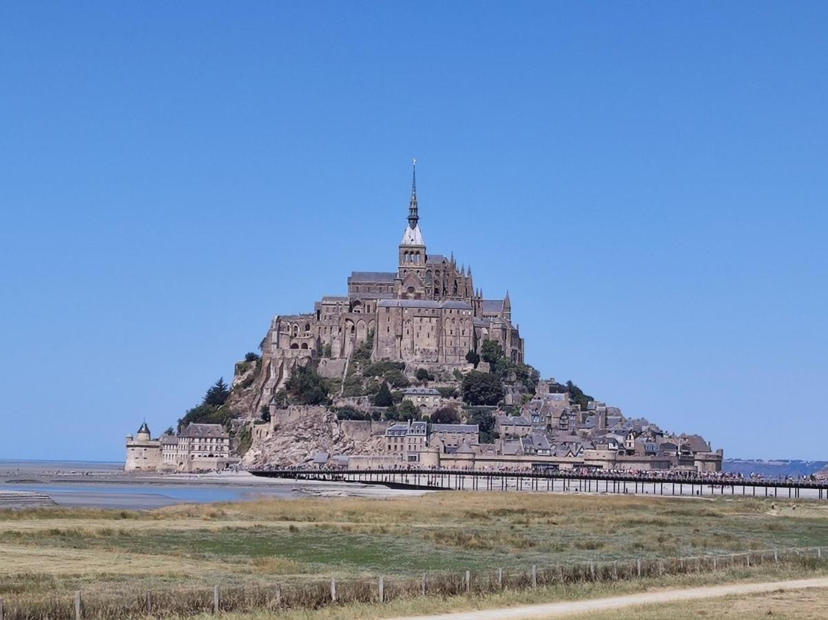 Le Viking Entre Mer Et Terre Vaux-sur-Aure Exterior foto